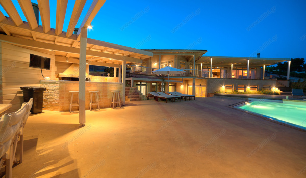 01__the_villa_14