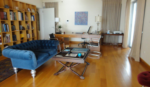 Γραφείο - Office