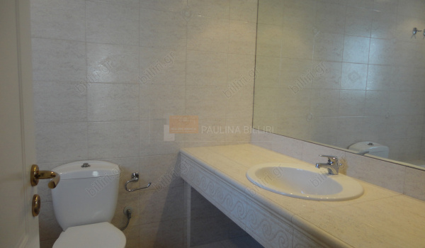 Mπάνιο - Bathroom