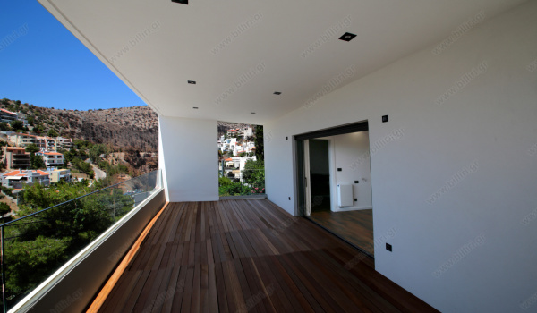70_bedrooms_floor_balcony_of_room_a_1745569546