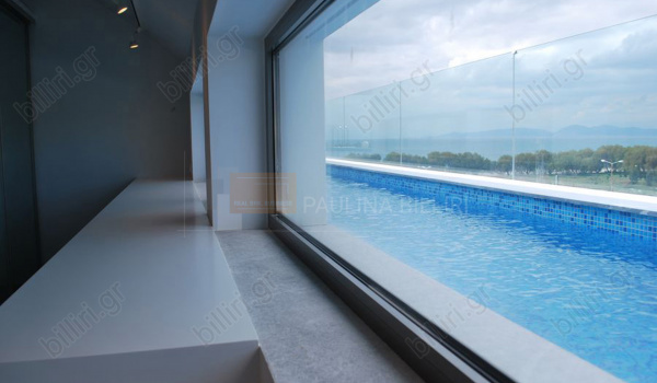 Πισίνα - Swimming pool