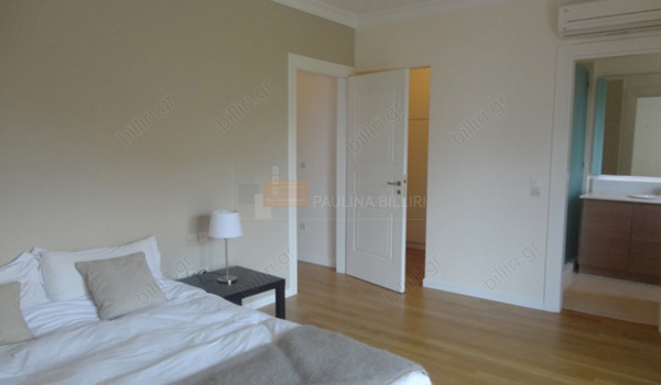 Μaster Υπνοδωμάτιο - Master Bedroom