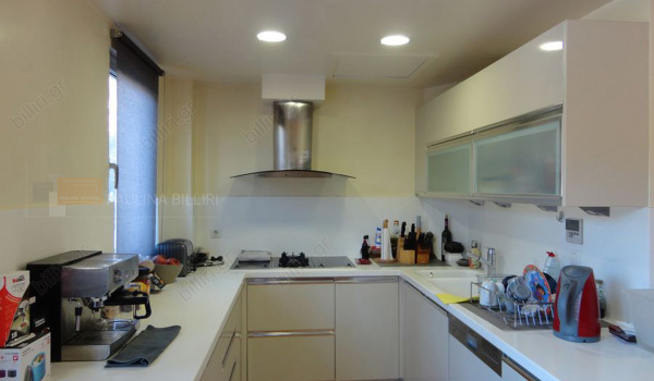 Kουζίνα - Kitchen